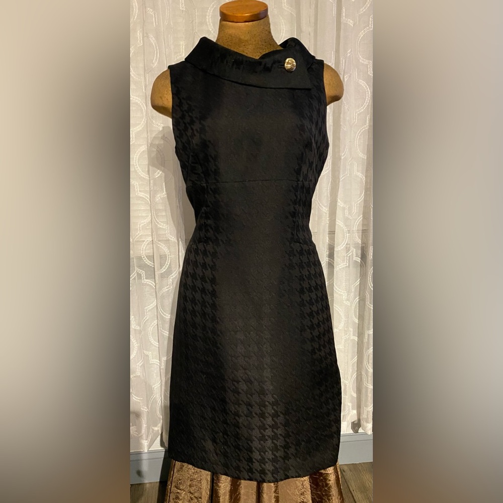 Tahari ASL Jacquard Print Envelope Collar Dress in Black